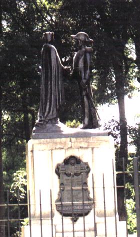 Statue de Petit Thouars et la patrie péruvienne au coeur de Lima